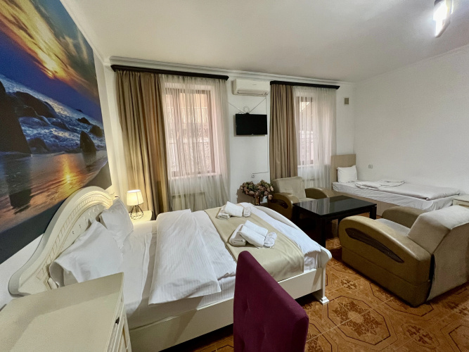 Castle Family Hotel