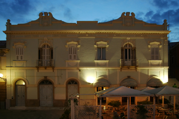 Hieracon Hotel