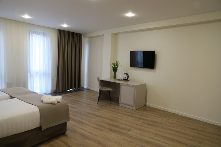 Podium Mini hotel