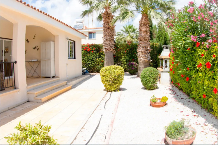 Bungalow Mikaella Villa