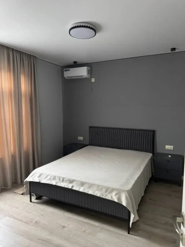 Slow Apartments
