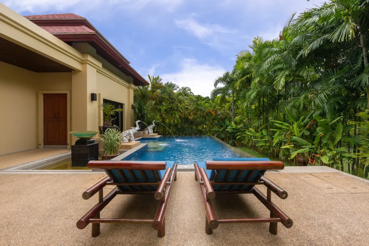 RAAS 3br, Private Pool|Naiharn Beach Villa