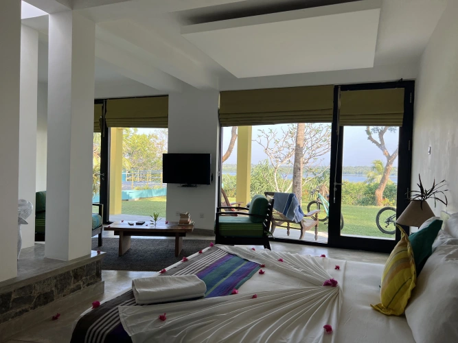 Deluxe Double Family room with view