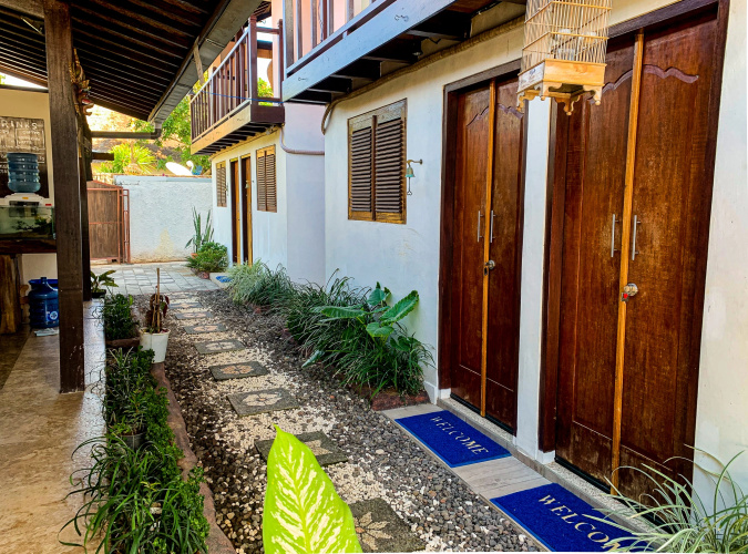 Capung Guest house