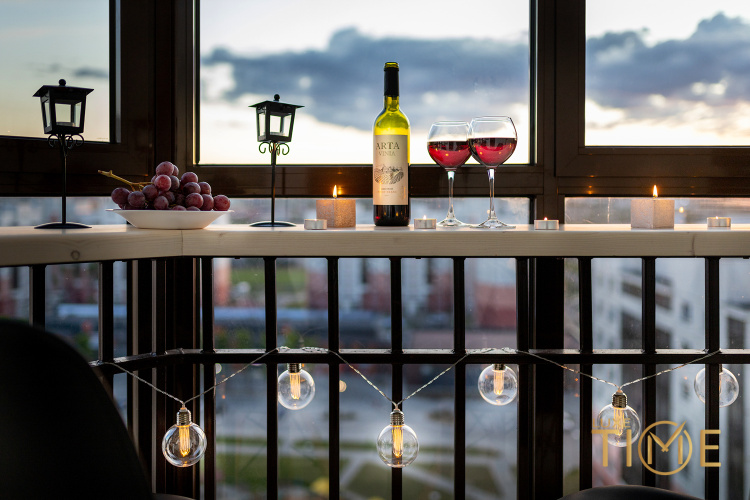 Apartment with view