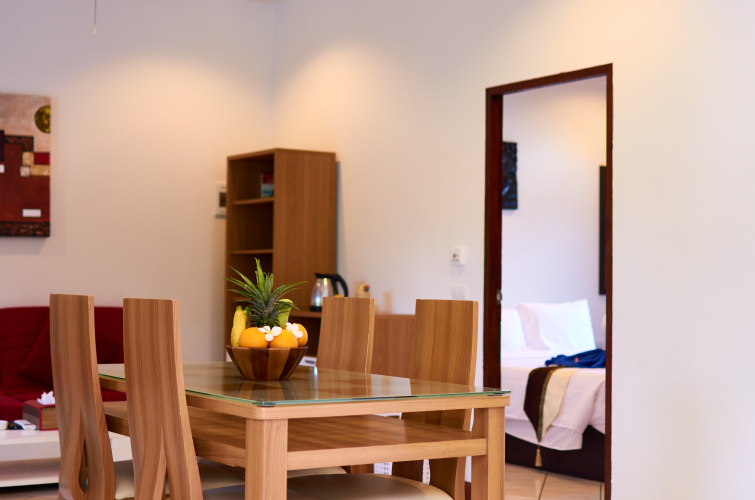 Quadruple Suite