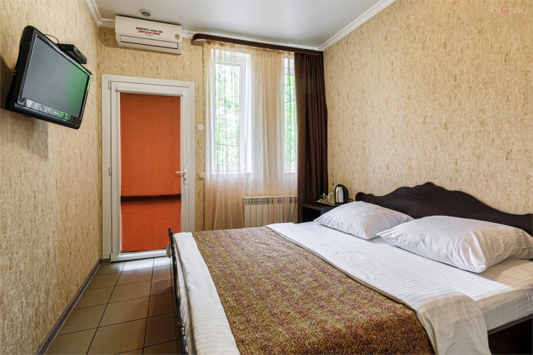 Фотография номера гостиницы Ночной квартал