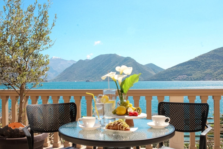 1 Bedroom Double Apartment with balcony