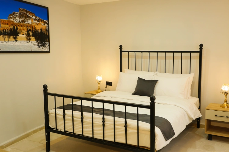 Economy room