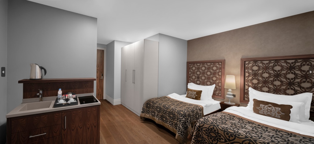 Superior Twin room