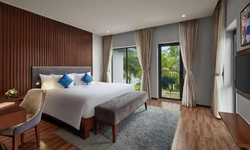 2 Bedrooms Villa with balcony