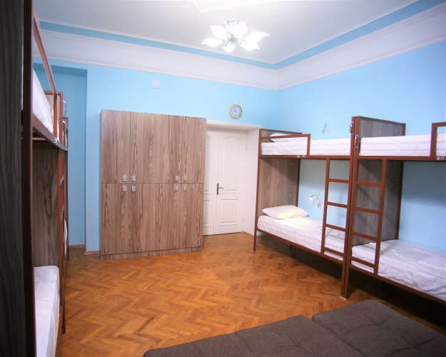Bed in Dorm with balcony and with view