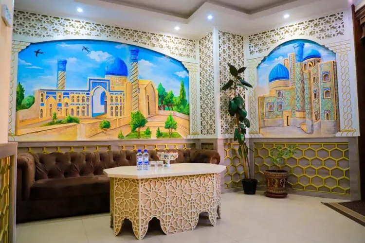 The Royal Hotel