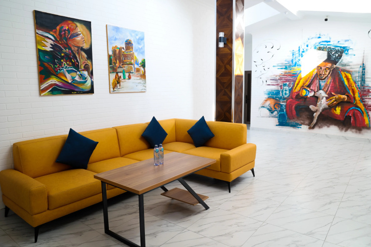 Gosty Comfort Hotel