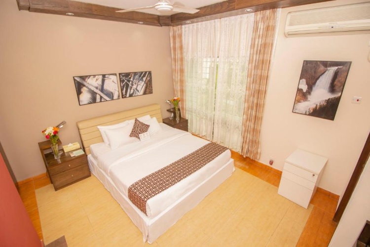 Deluxe Double Suite with view
