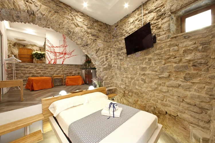 Standard Family room