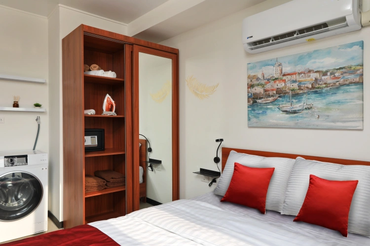 Guest rooms