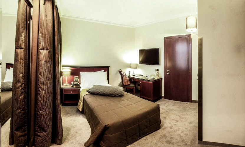 Фотография номера гостиницы ROYAL PLAZA