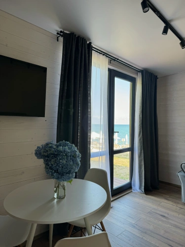 Double Suite with balcony and with partial ocean view