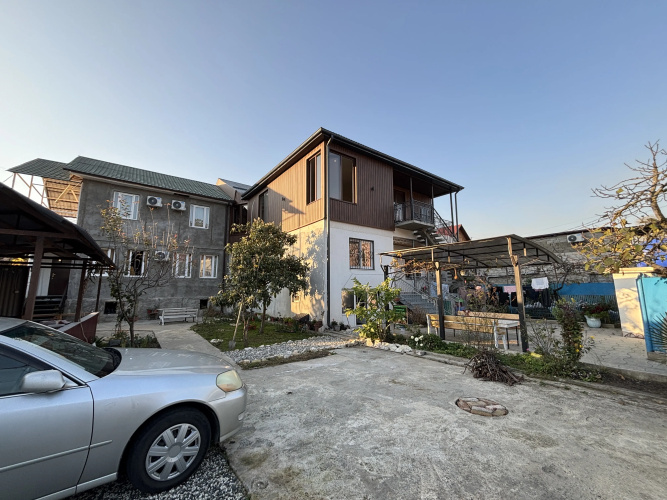 Guest house "Zemfira"