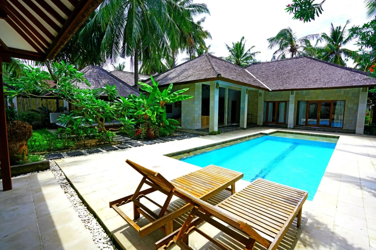 3 Bedrooms Villa