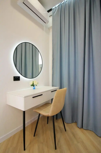 Meredian Apartments