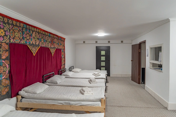 Economy Quintuple room
