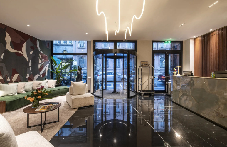 Duomo Hotel & Apartments