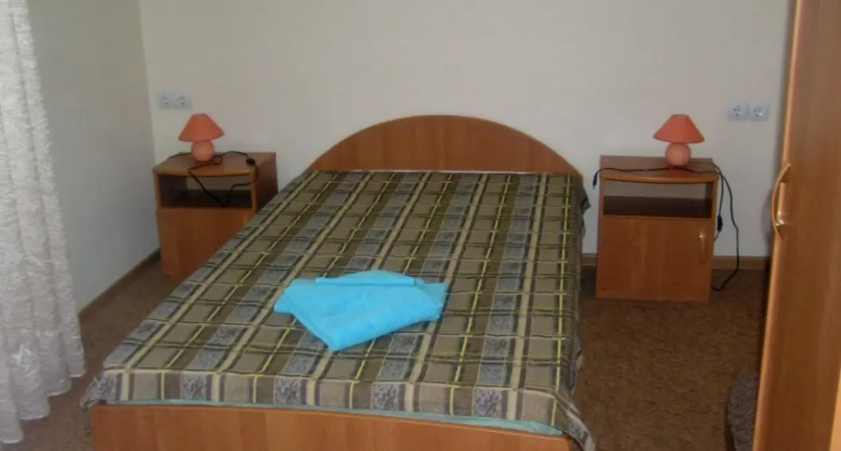 Фотография номера базы отдыха Жарки