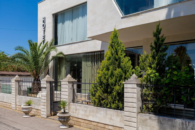 Amore Hotel