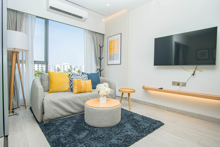 Comfortable with panoramic view in Laguna Apartments