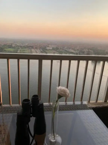 Luxury Nile View 23F Sleeps 5 Apartments