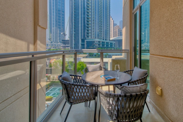 1 Bedroom Apartment with balcony