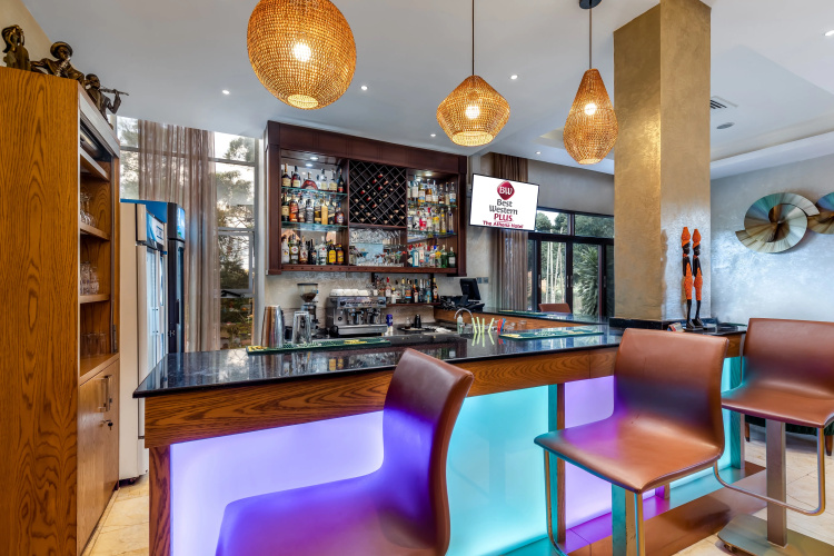 The Athena Hotel