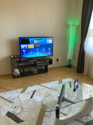 Uyut Flat