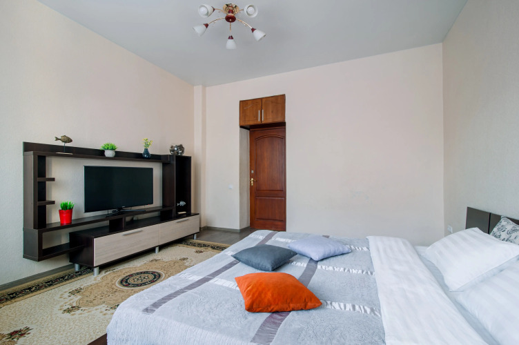 Фотография номера квартиры Апартаменты трехкомнатные с двумя спальнями у ЖД вокзала