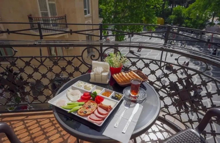 Deluxe Double room with balcony and with view