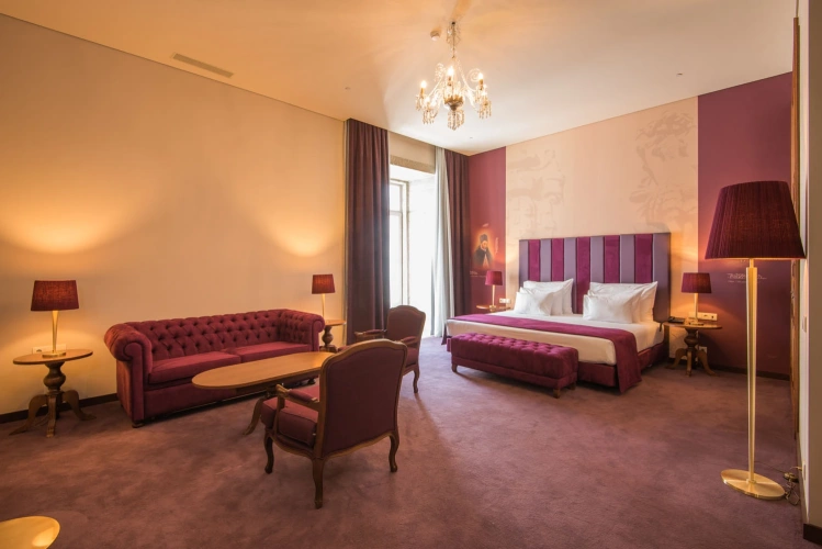 Palace with extra bed adult Suite