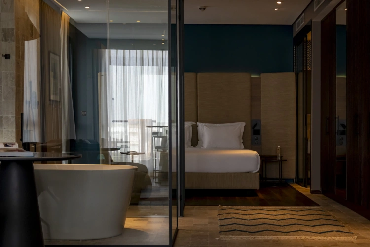 Double Suite