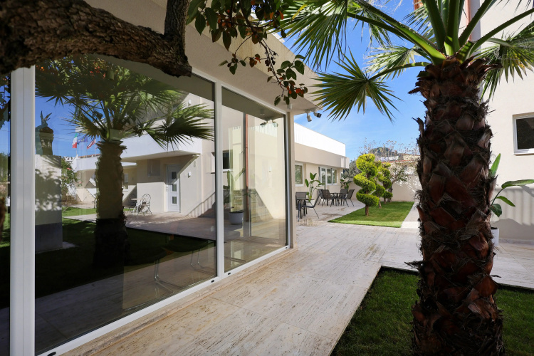 Luxury Mimani 2 Apartments