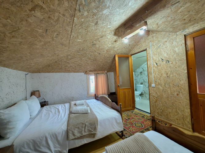 Atsarat Guest House