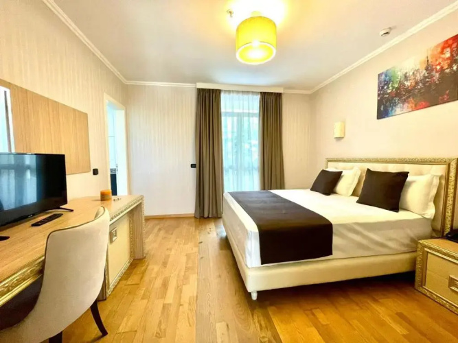 Amh Hotel