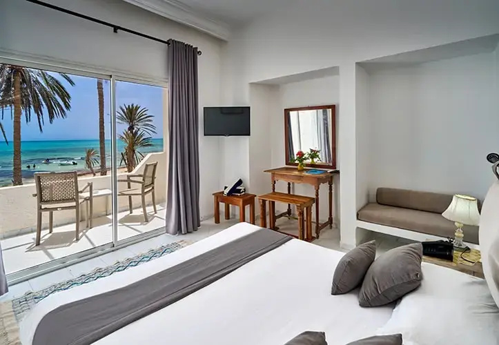 Hari Club Beach Resort
