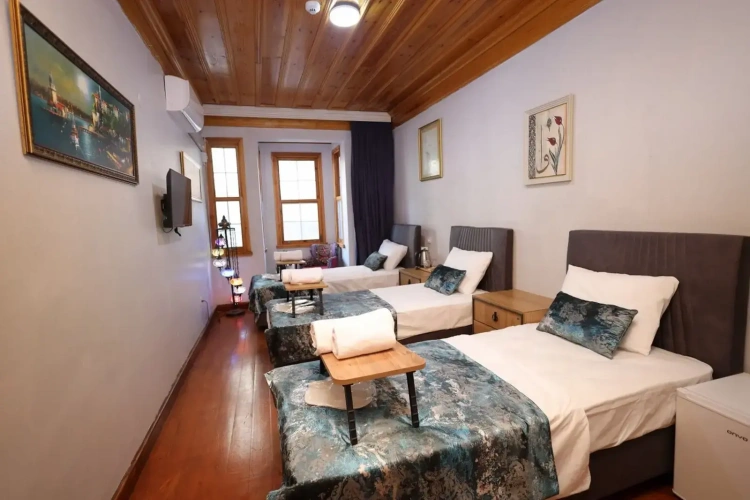 Deluxe Triple room