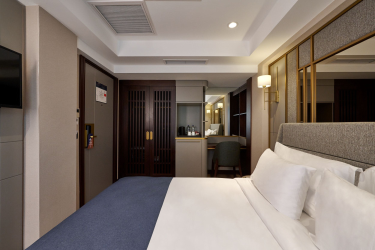 Ciragan Bosphorus Hotel