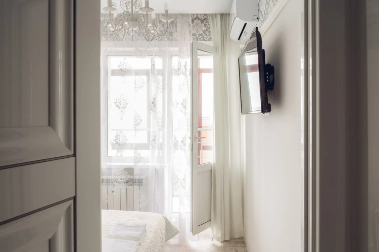 Фотография номера квартиры Квартира Белоснежная 2-х комнатная с шикарным видом на реку