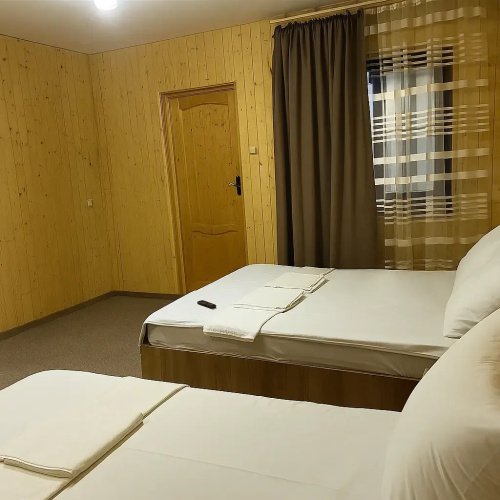 Delis Guest House