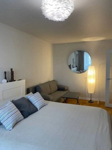 Sovremenny Uyut v Tsentre Minska Flat