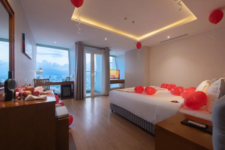 Premium Suite with balcony and with view