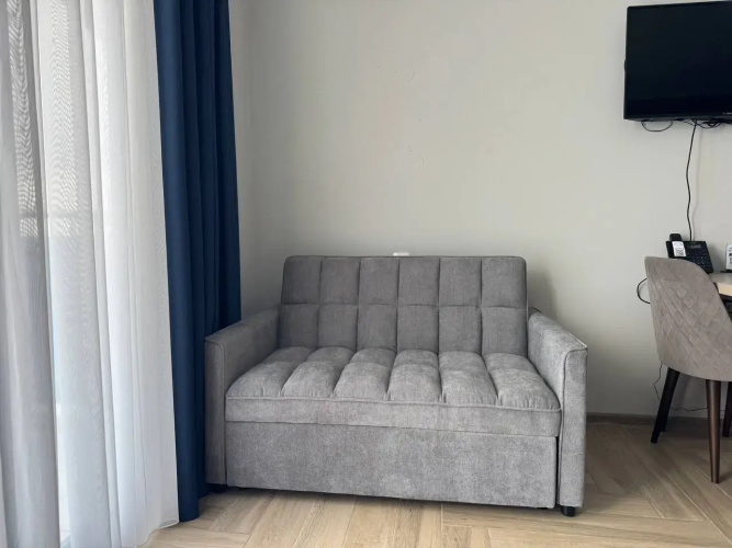V 10 M Ot Morya Apartments